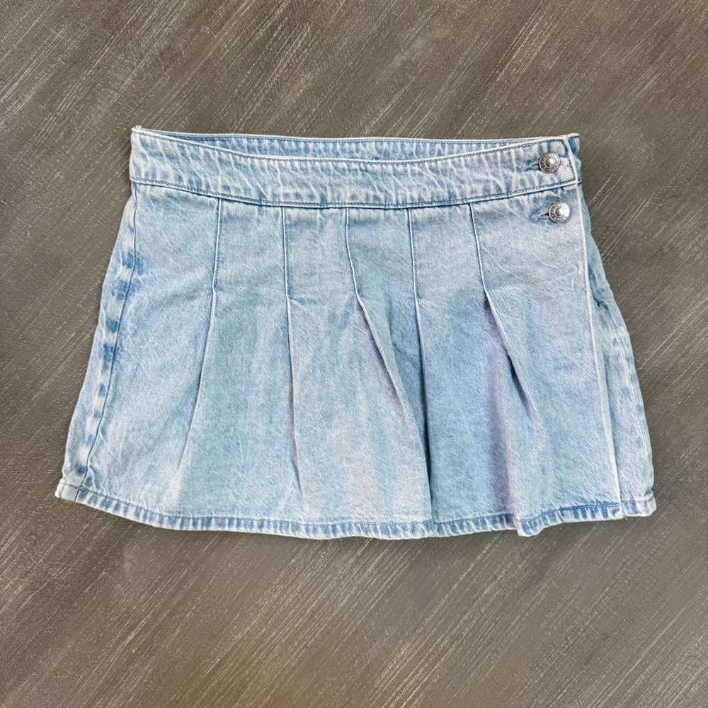 American Eagle pleated mini skort